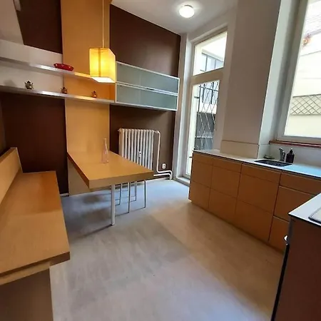 Old Town - 2 Bedrooms * Πράγα